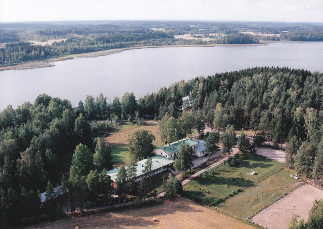 Hotel Mummolan Majoitus à Uusikyla Extérieur photo